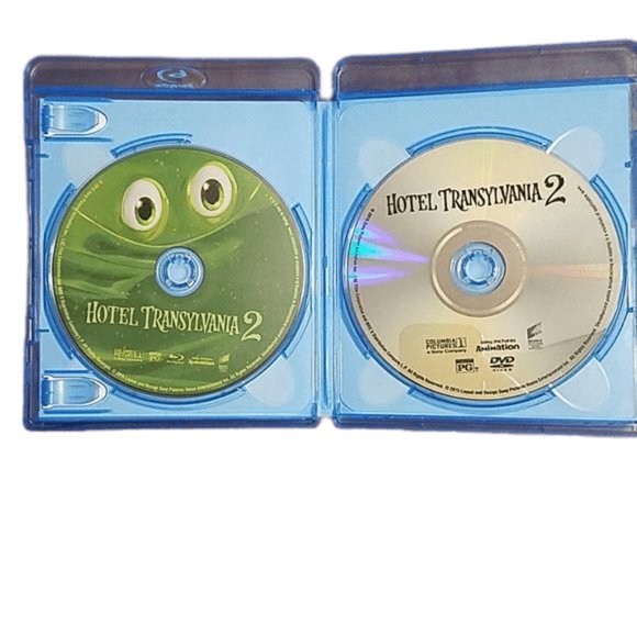 Hotel Transylvania 2 Children's Animated Movie 2 Disc DVD and Blu Ray Set Family - Picture 5 of 5